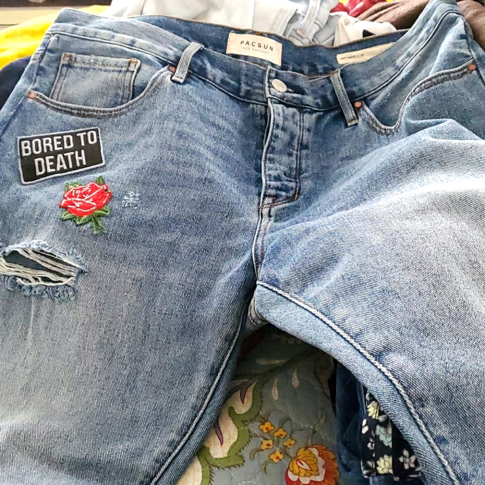 Jeans